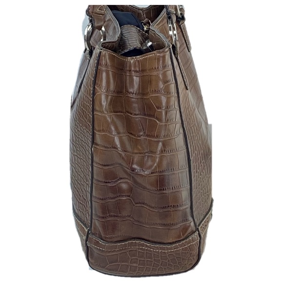 Tommy Hilfiger Embossed Croc Leather Shoulder Bag - Picture 3 of 8